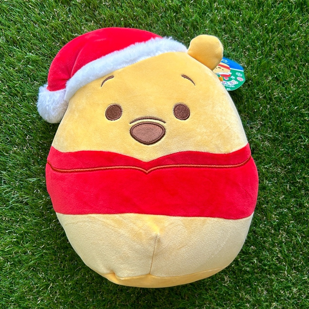 2023 Squishmallow 10" Disney Winnie the Pooh with Santa Hat Christmas